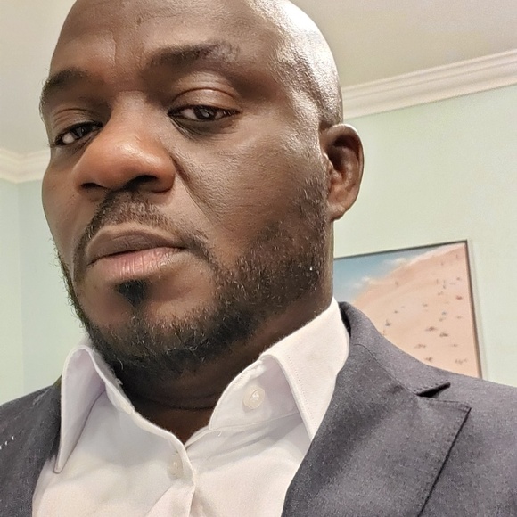 Meet your Posher, Allou arsene - Picture 1 of 1